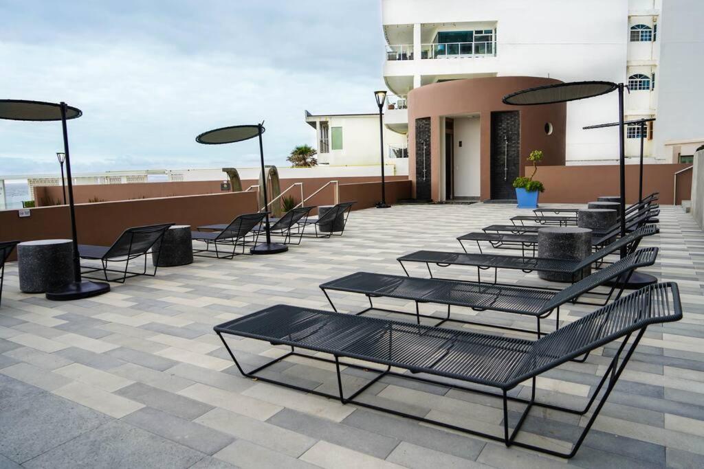 Hotel Suite Luxe Sunset ติฮัวนา ภายนอก รูปภาพ